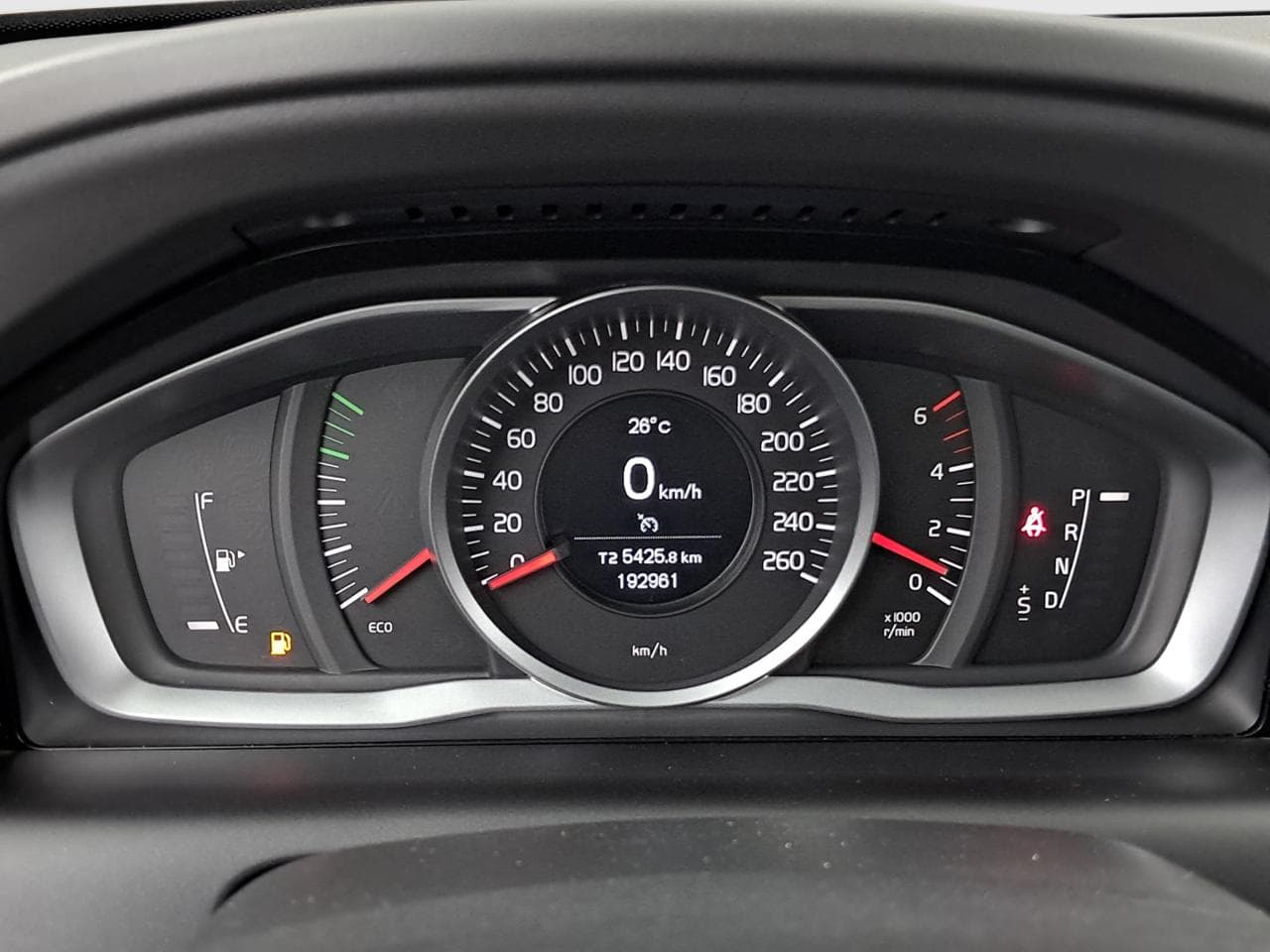 2016 Volvo XC60 - 17