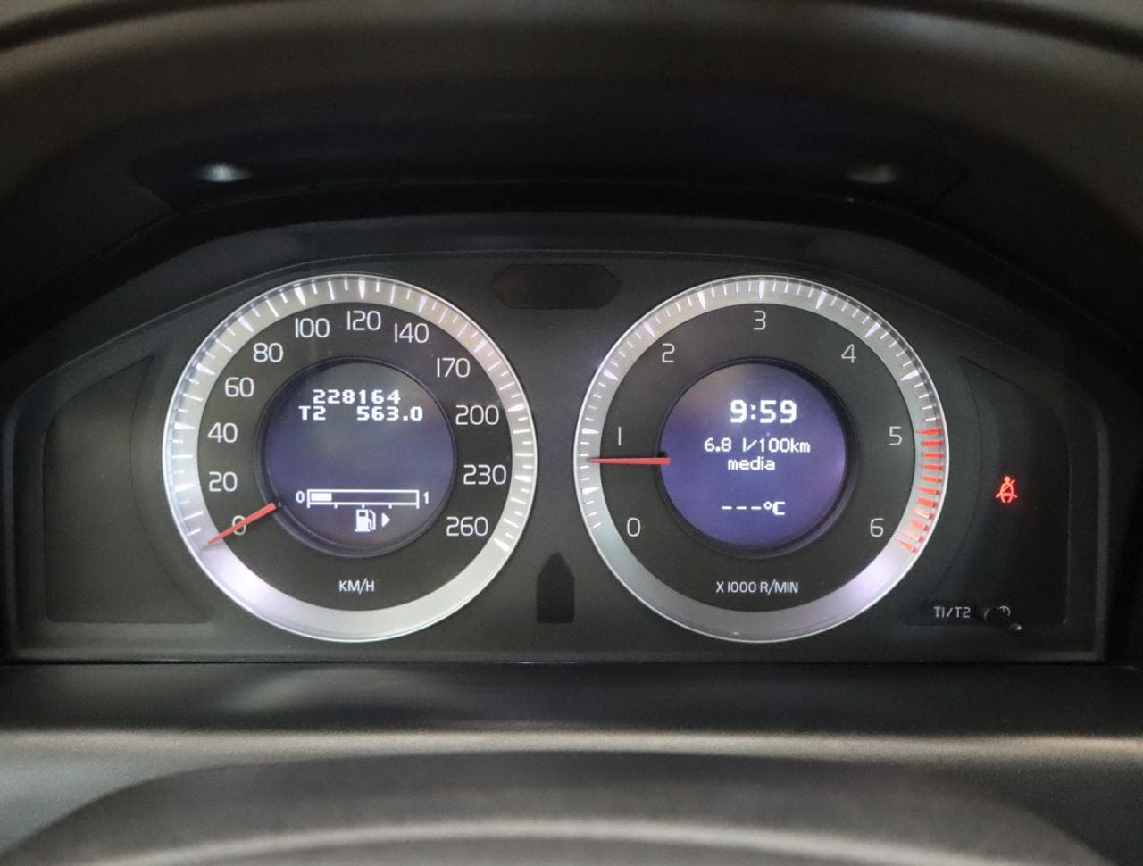 2009 Volvo XC60 - 17