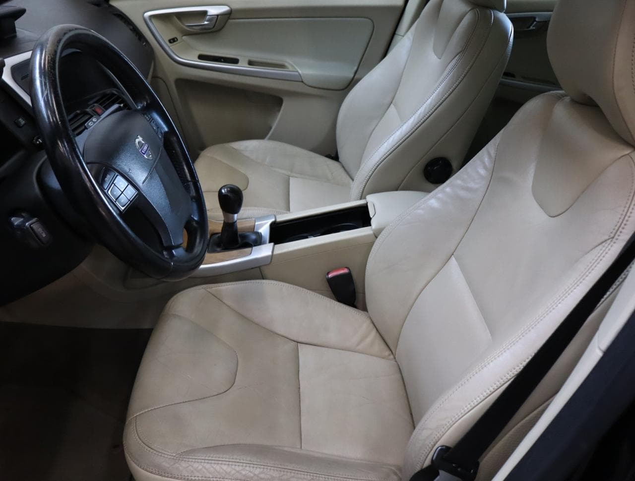 2009 Volvo XC60 - 16