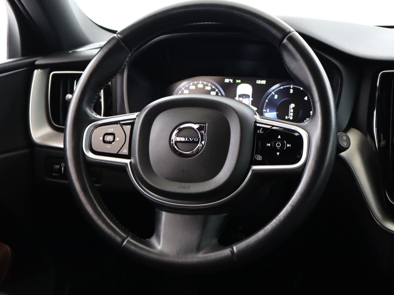 2018 Volvo XC60 - 20
