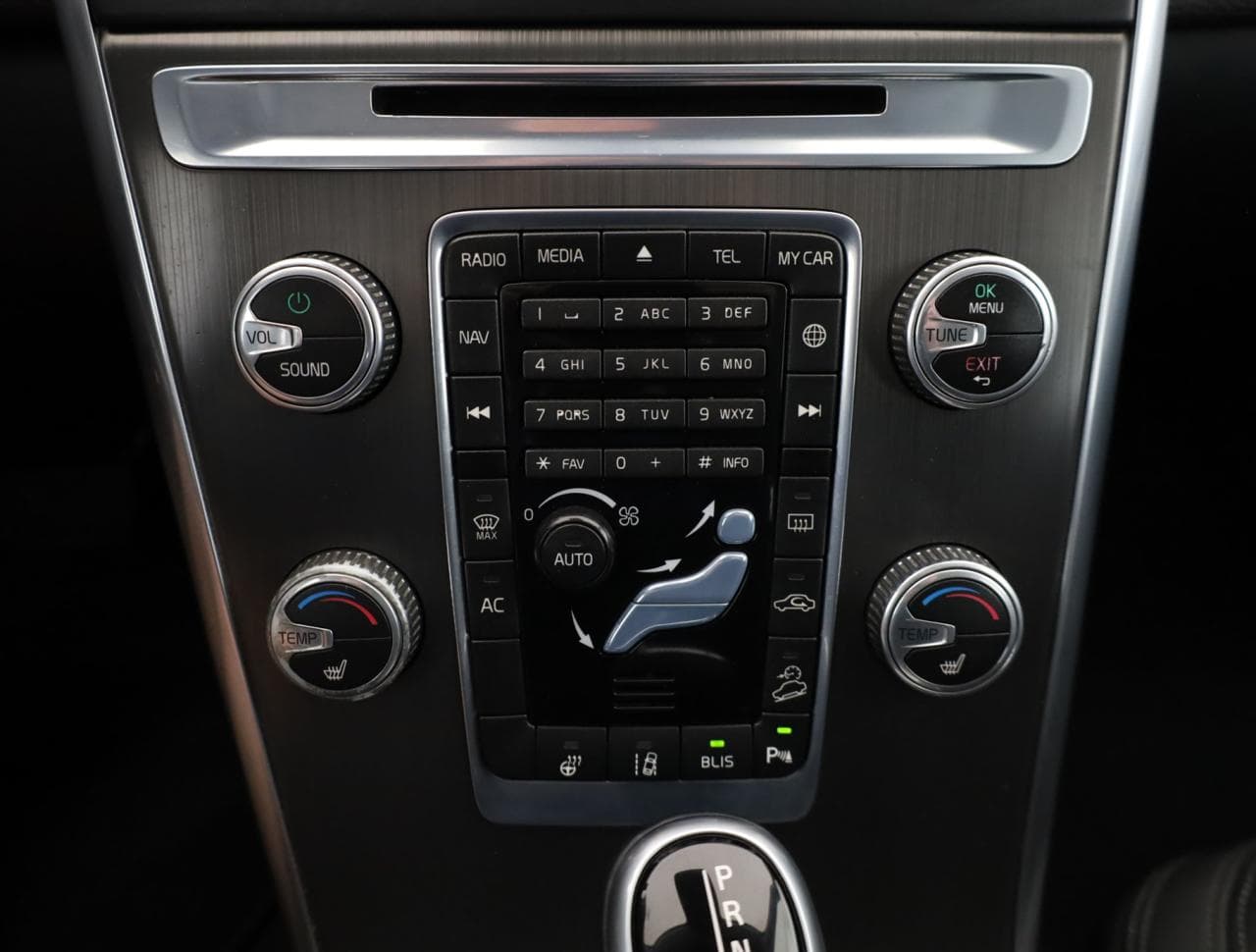 2015 Volvo XC60 - 18