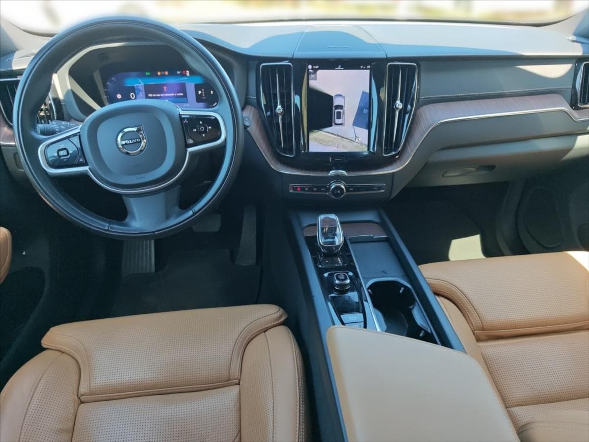 2021 Volvo XC60 - 9