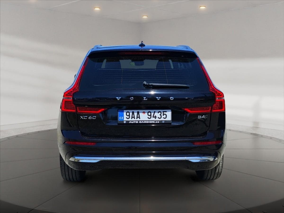 2021 Volvo XC60 - 5