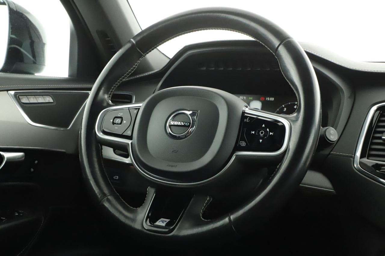 2019 Volvo XC90 - 14