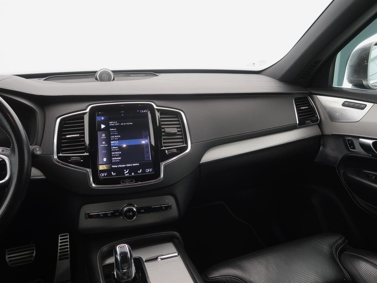 2018 Volvo XC90 - 11