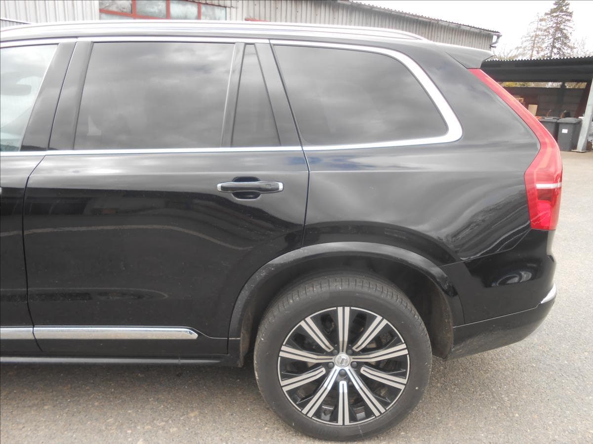 2022 Volvo XC90 - 9