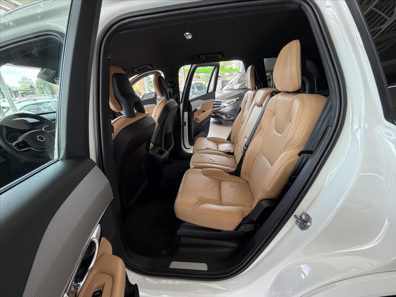2016 Volvo XC90 - 21
