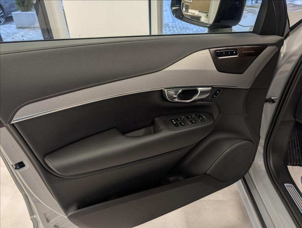 2024 Volvo XC90 - 14