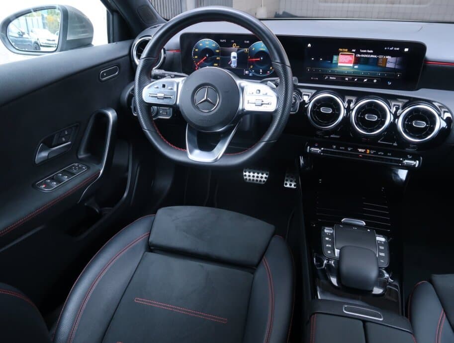 2021 Mercedes-Benz A-CLASS - 9