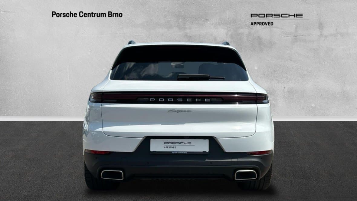 2024 Porsche Cayenne - 7