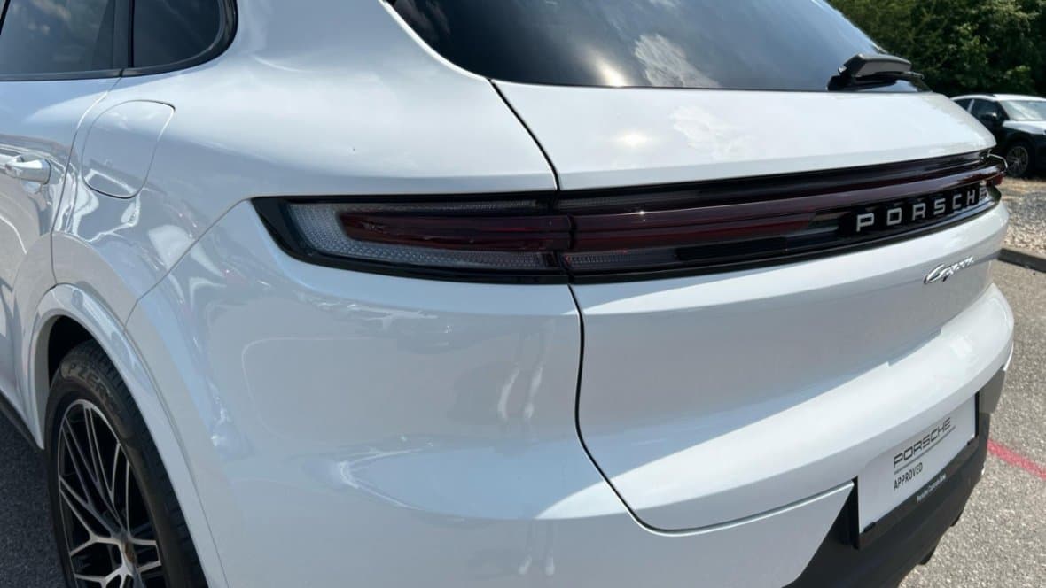 2024 Porsche Cayenne - 14