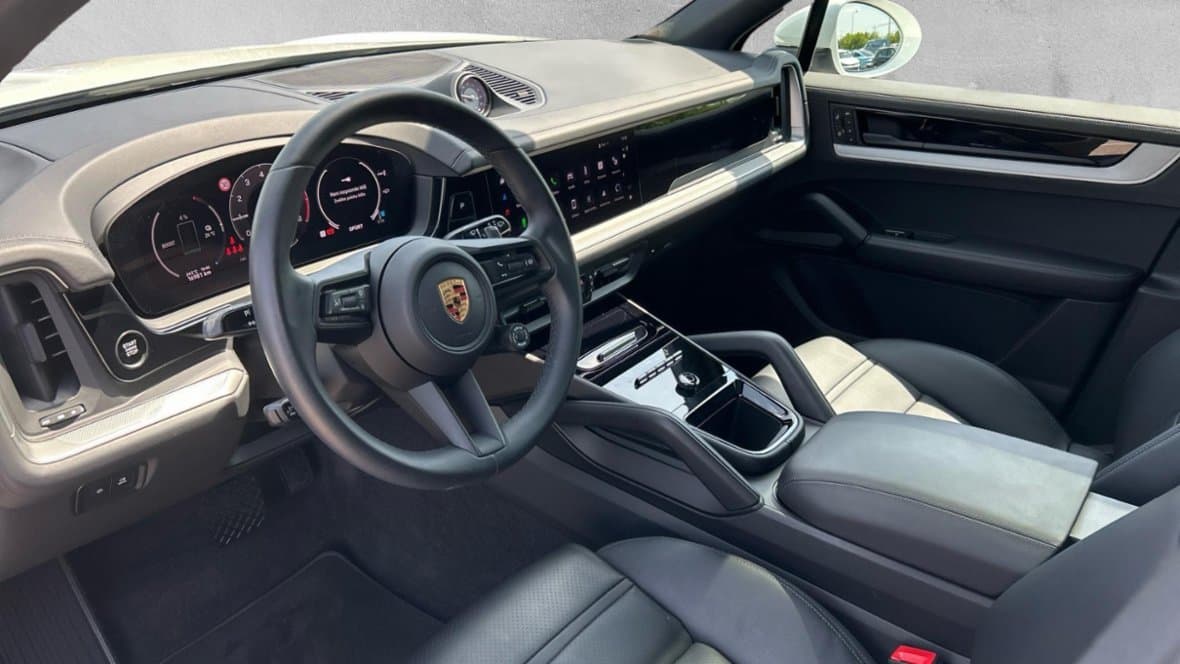 2024 Porsche Cayenne - 15