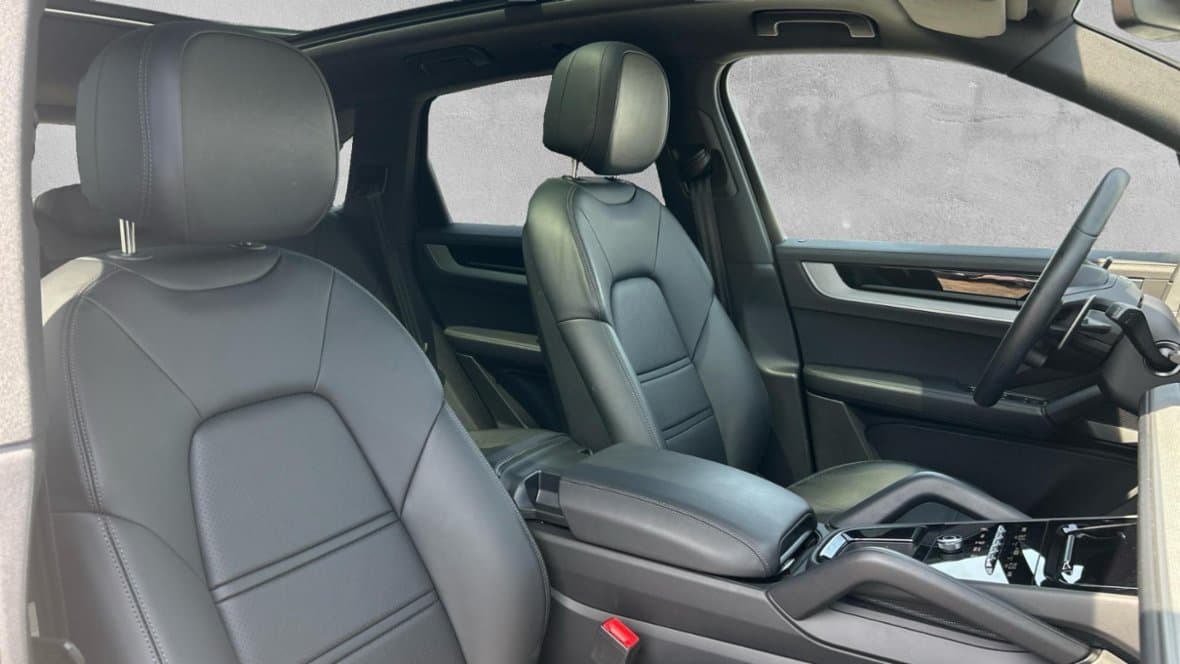 2024 Porsche Cayenne - 17