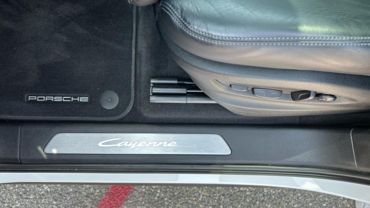 2024 Porsche Cayenne - 19