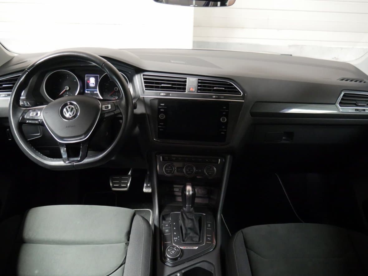 2018 Volkswagen TIGUAN - 9