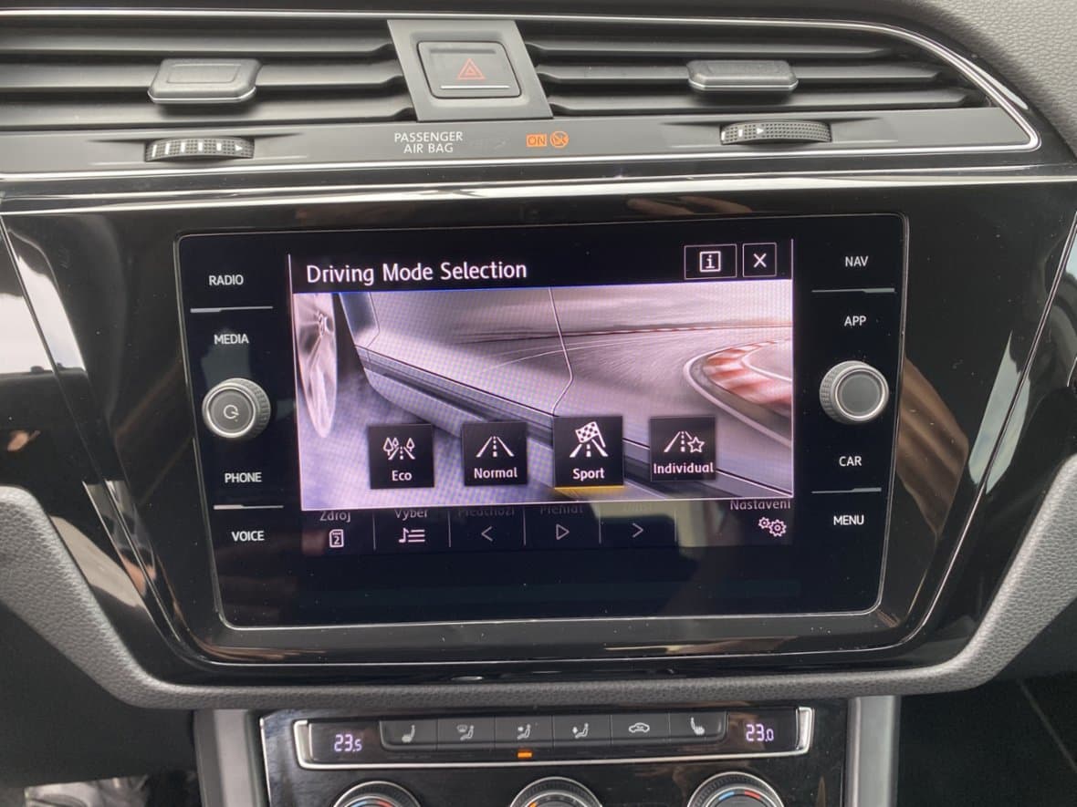 2020 Volkswagen TOURAN - 19