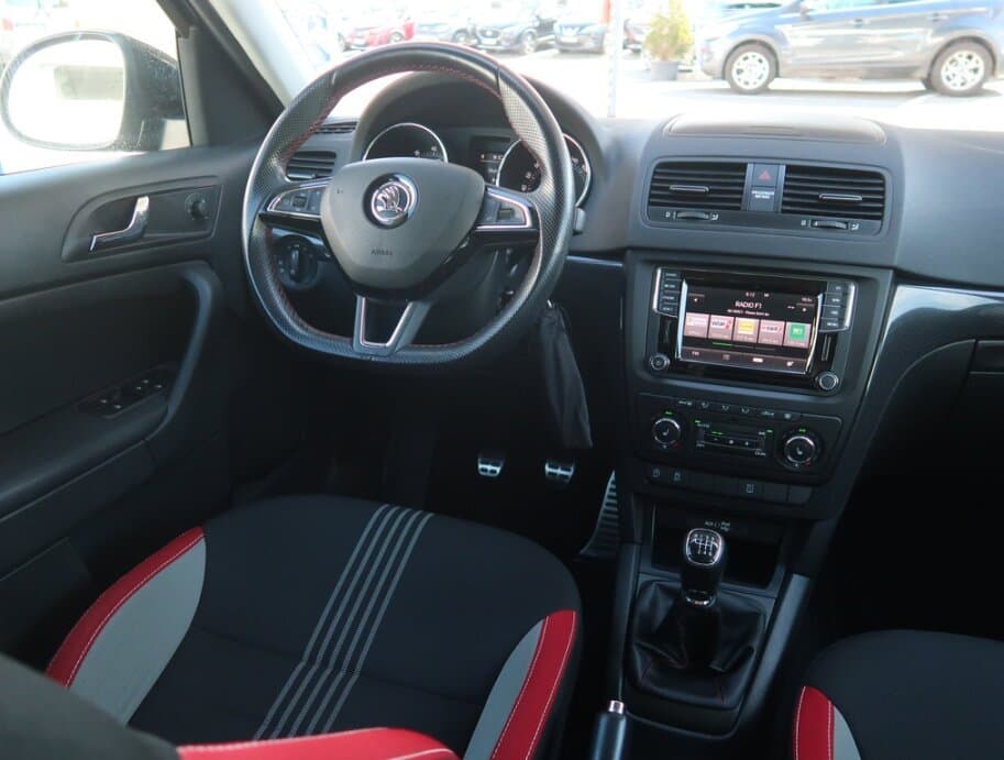 2015 Škoda YETI - 9
