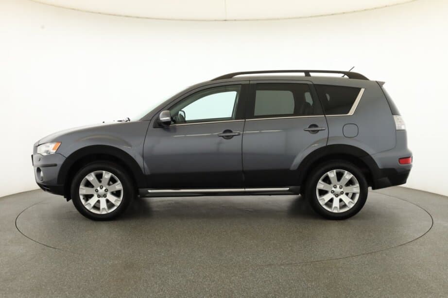 2011 Mitsubishi OUTLANDER - 4