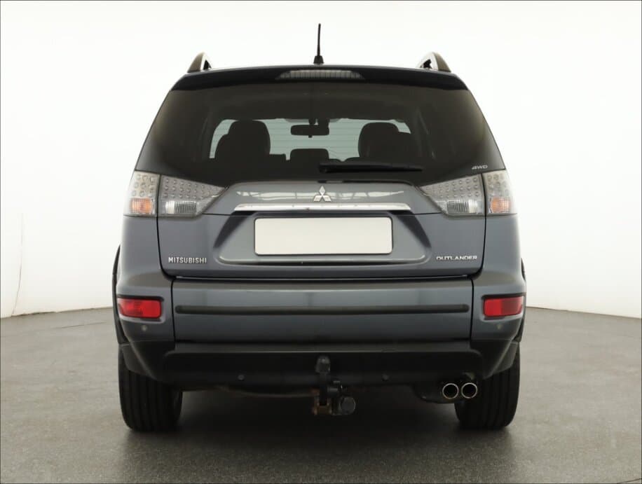 2011 Mitsubishi OUTLANDER - 6