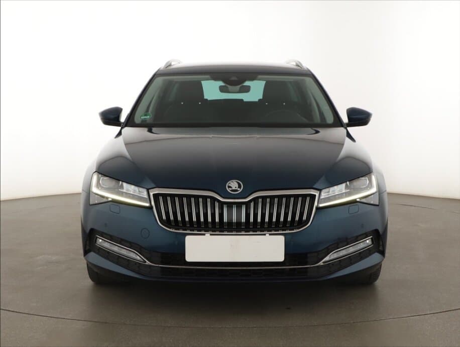 2020 Škoda SUPERB - 3