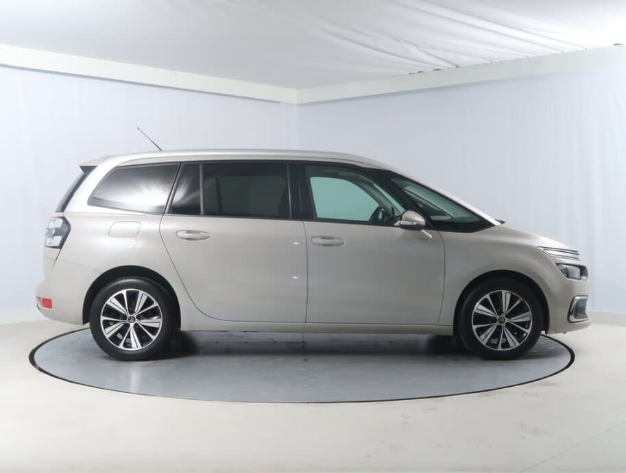 2019 Citroen C4 - 8