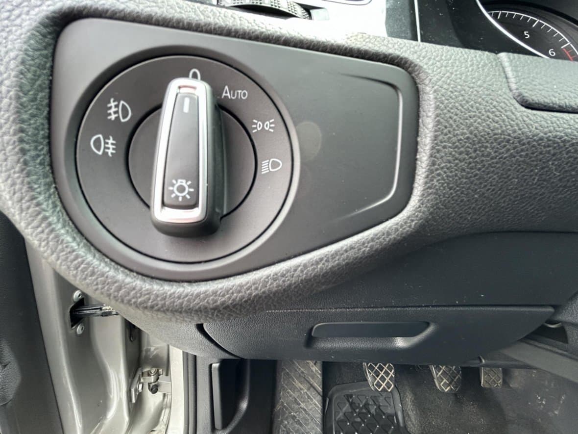 2018 Volkswagen GOLF - 13