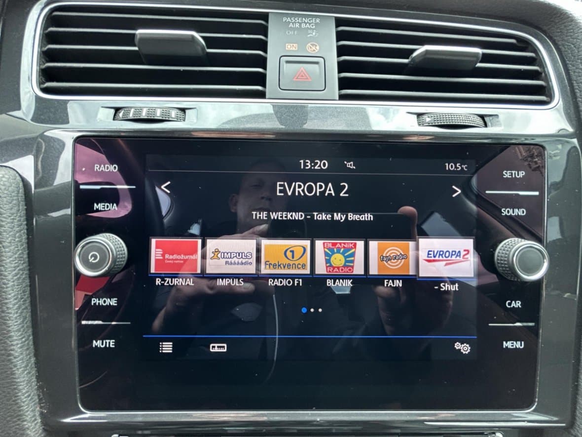 2018 Volkswagen GOLF - 17