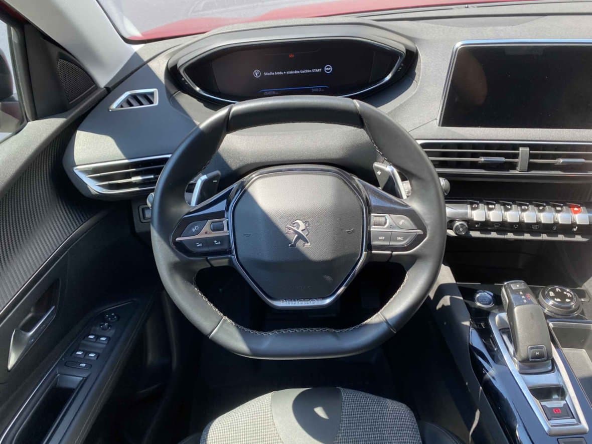 2019 Peugeot 3008 - 11
