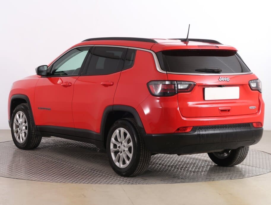 2022 Jeep COMPASS - 5