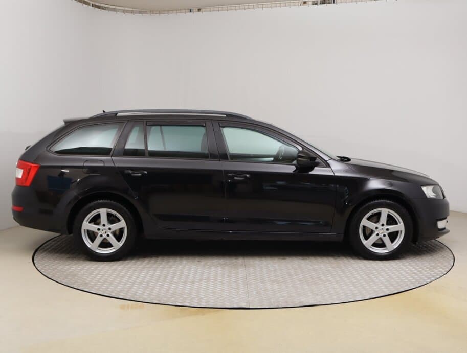 2015 Škoda OCTAVIA - 8