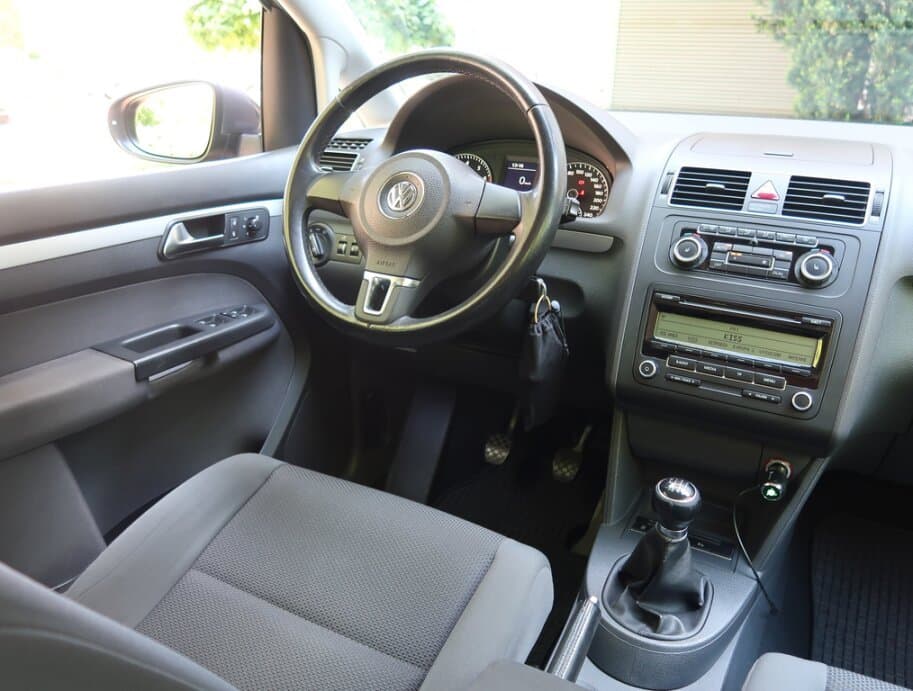 2011 Volkswagen TOURAN - 9