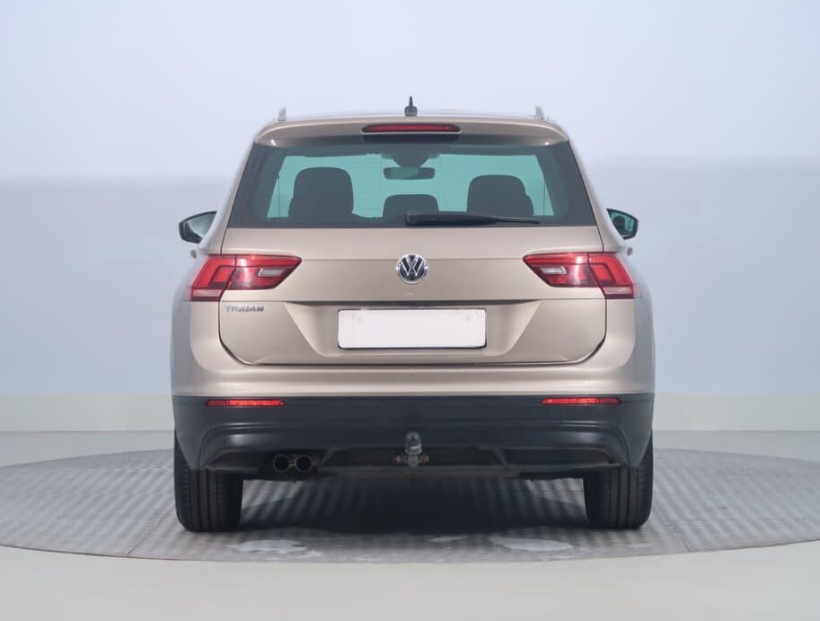 2020 Volkswagen TIGUAN - 6