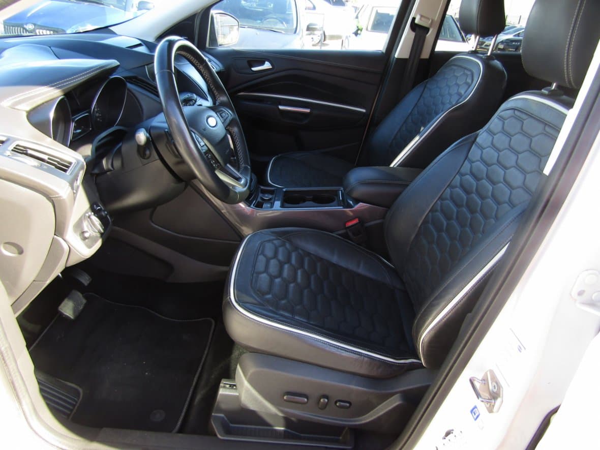 2019 Ford KUGA - 9