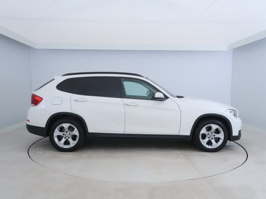 2013 BMW X1 - 8