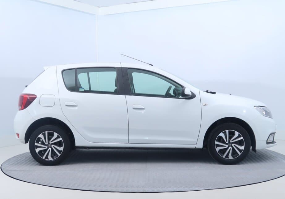 2019 Dacia SANDERO - 8