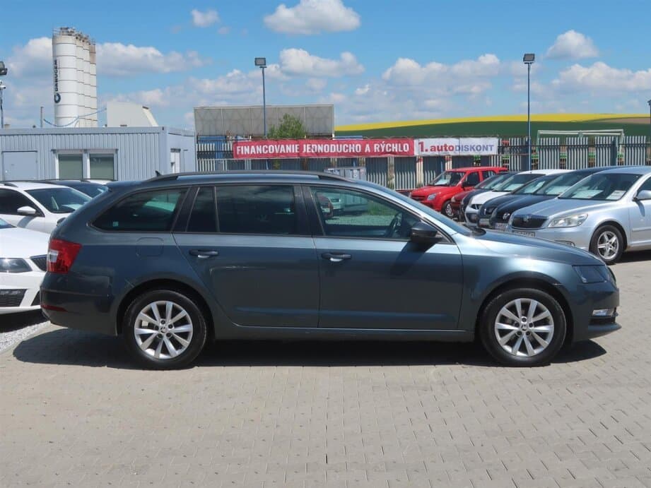 2017 Škoda OCTAVIA - 8