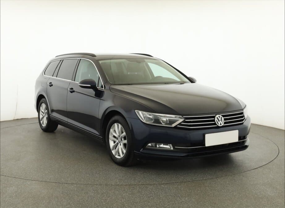 2015 Volkswagen PASSAT