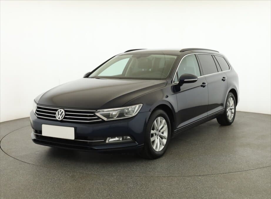 2015 Volkswagen PASSAT - 3
