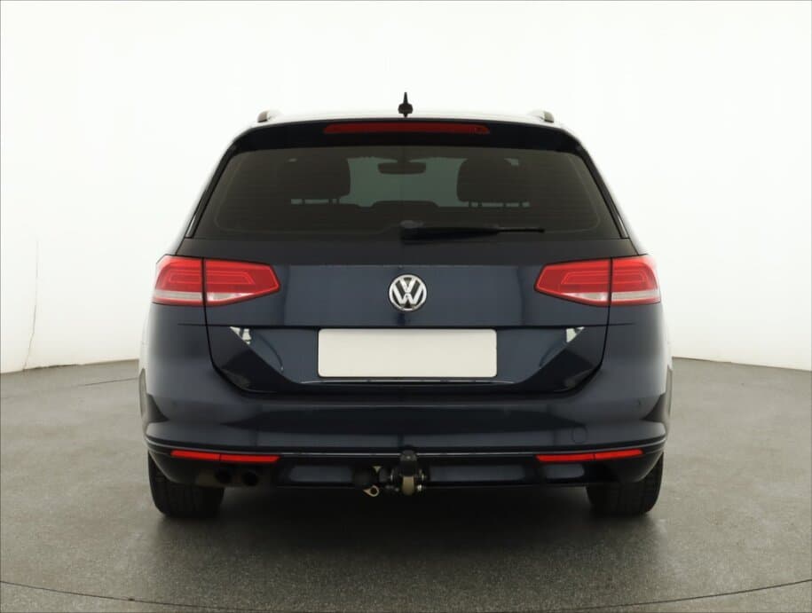 2015 Volkswagen PASSAT - 6