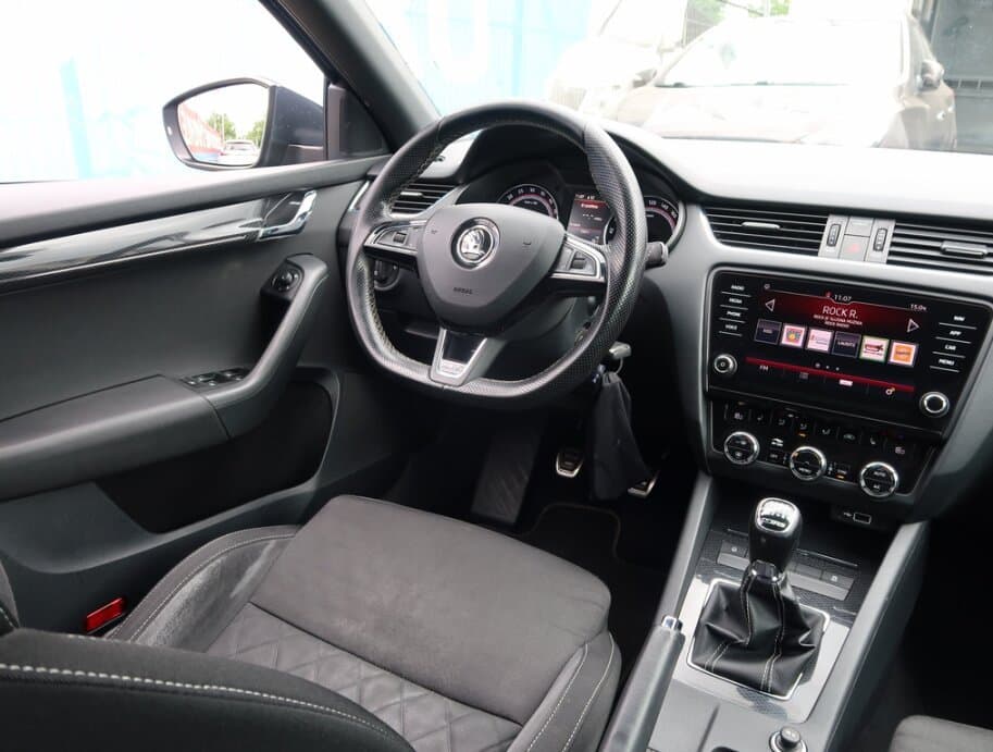 2018 Škoda OCTAVIA - 9