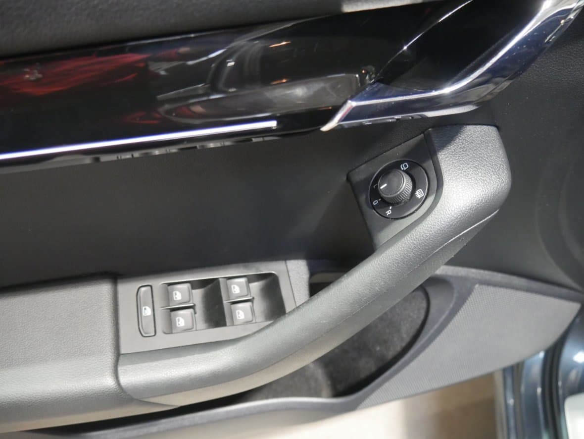 2018 Škoda OCTAVIA - 11