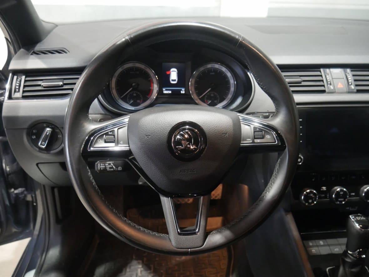 2018 Škoda OCTAVIA - 13