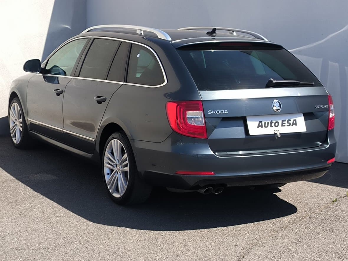 2014 Škoda SUPERB - 6