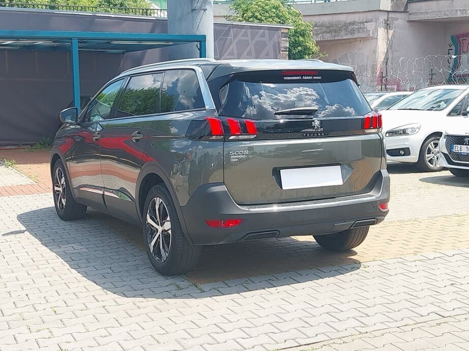 2019 Peugeot 5008 - 5