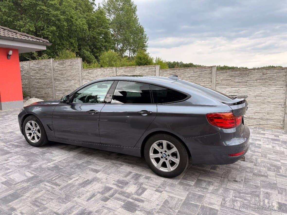 2013 BMW 3-SERIES - 8