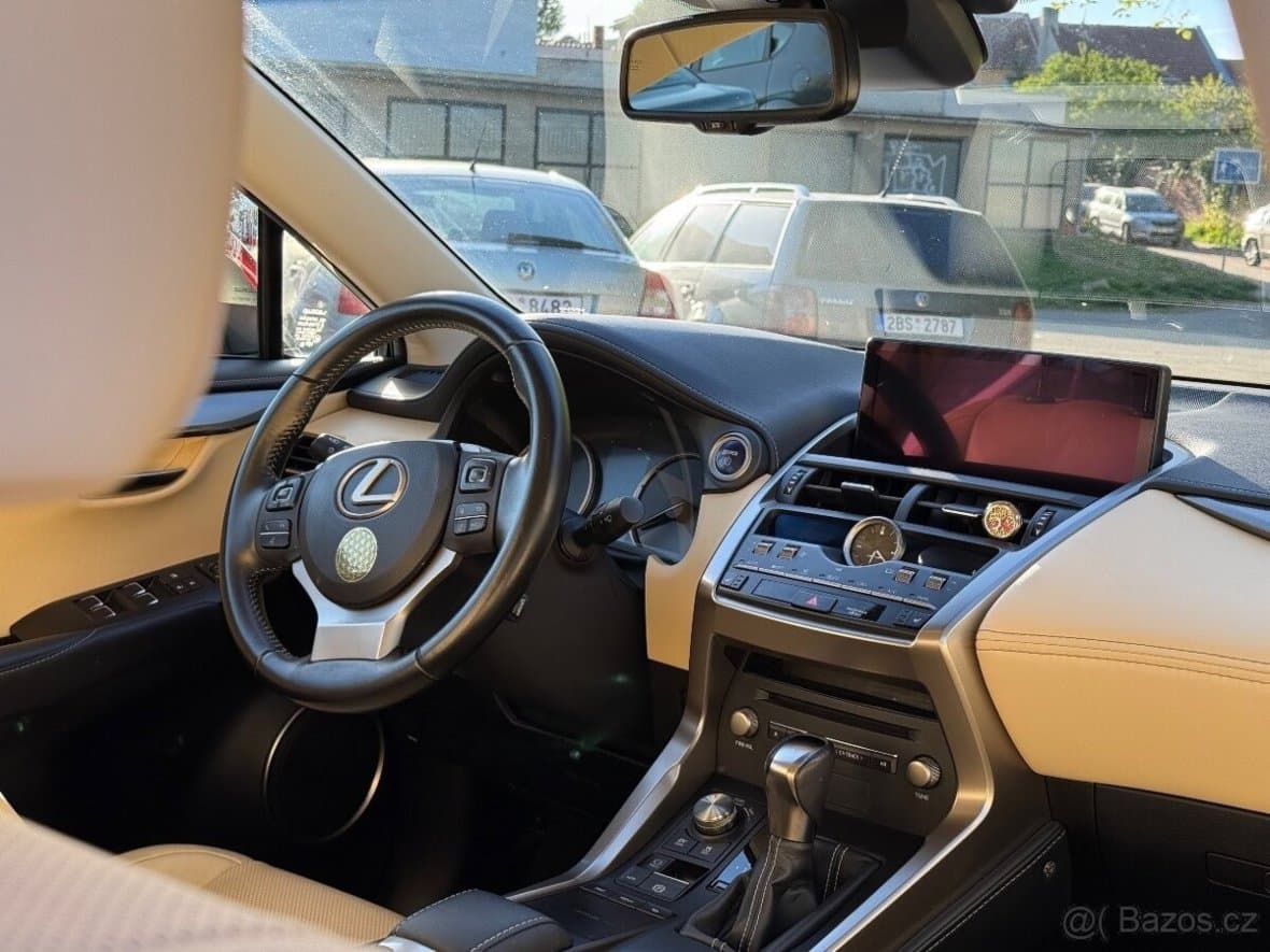 2018 Lexus NX - 37