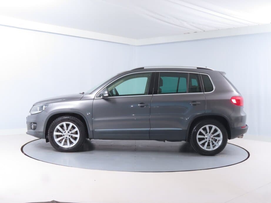 2015 Volkswagen TIGUAN - 4