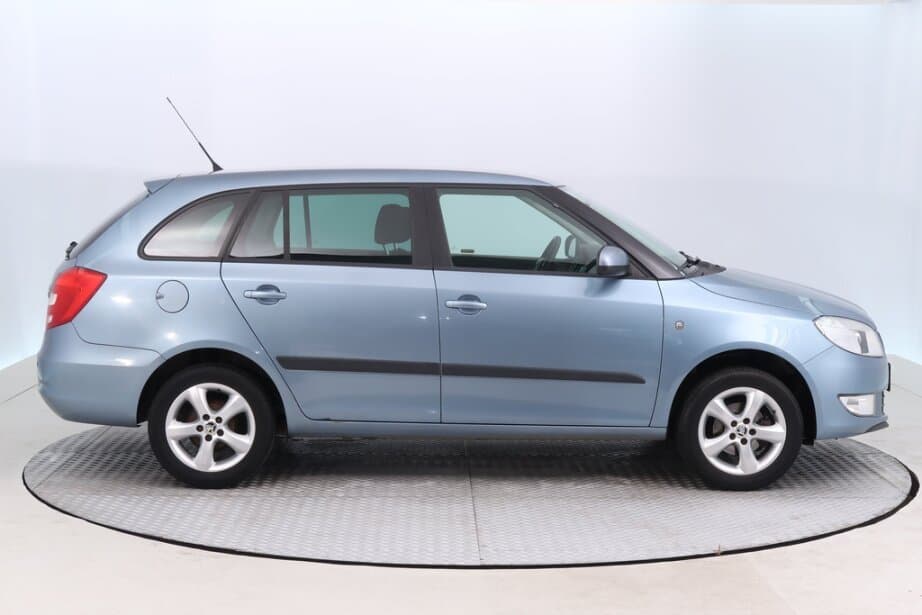 2011 Škoda FABIA - 8