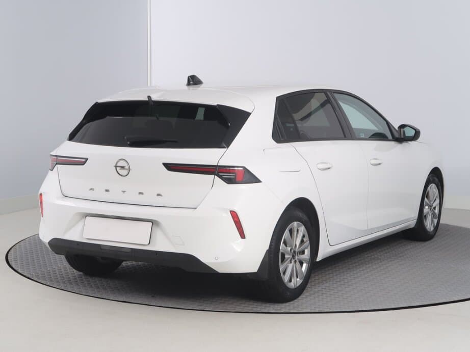 2023 Opel Astra - 6