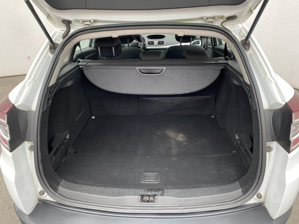 2010 Renault MEGANE - 19